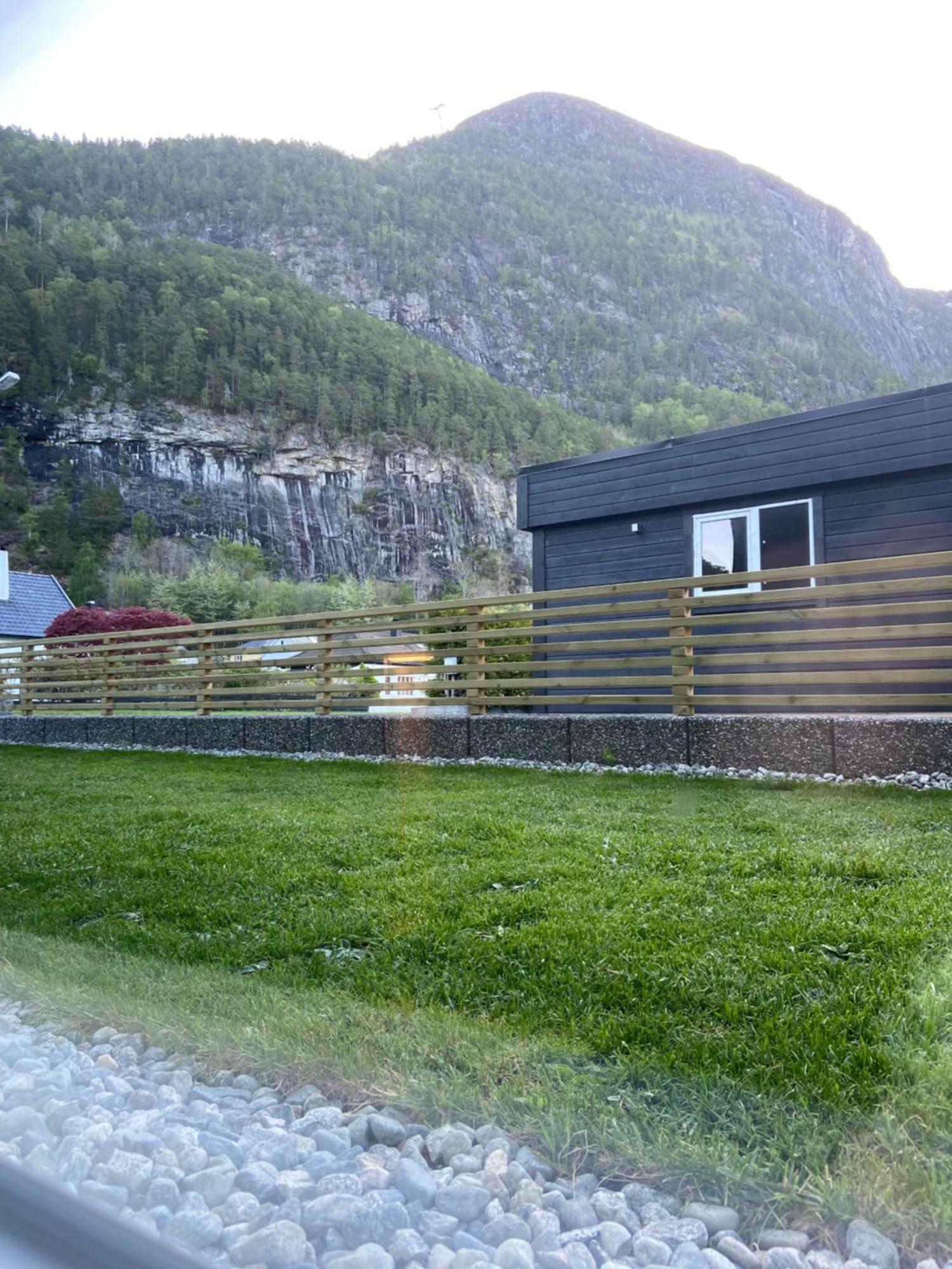 COZY basement apartment Åndalsnes Zewnętrze zdjęcie